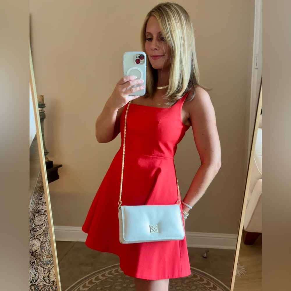 Antonio Melani Leather Elegant Ivory / Gold Shoulder Bag